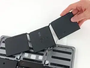 MacBook Pro 13" Two Thunderbolt Ports Late 2020 Battery Replacement