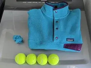 Laundry Instructions to Reduce Synchilla® Shedding