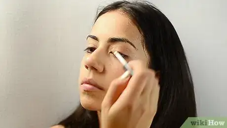Image titled Make a Black Eye with Makeup Step 16