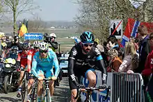 Bradley Wiggins leads a small group at Oude Kwaremont during the 2015 Tour of Flanders