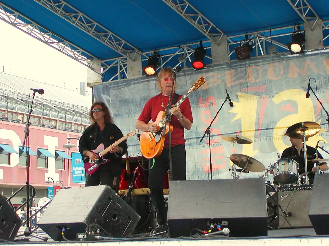 Savoy Brown (featuring Kim Simmonds), South Street Seaport, Bloomberg Blues Jam series, 2002.jpg